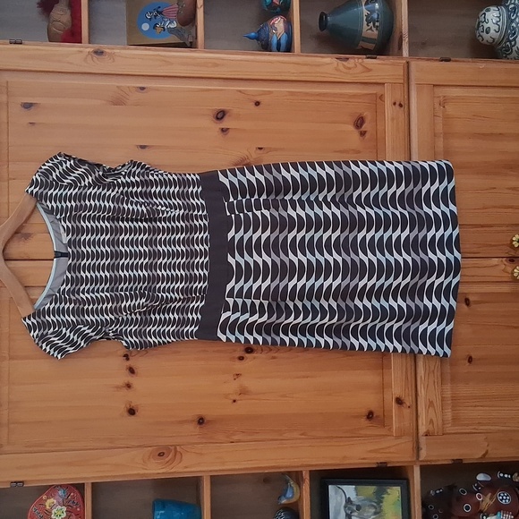 Boden Dresses & Skirts - Boden Kensington Brown Ivory Geometric Silk Blend Cap Sleeve A- Line Dress Sz6